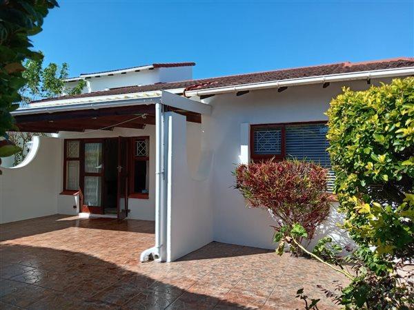 3 Bedroom Property for Sale in Beacon Bay Eastern Cape